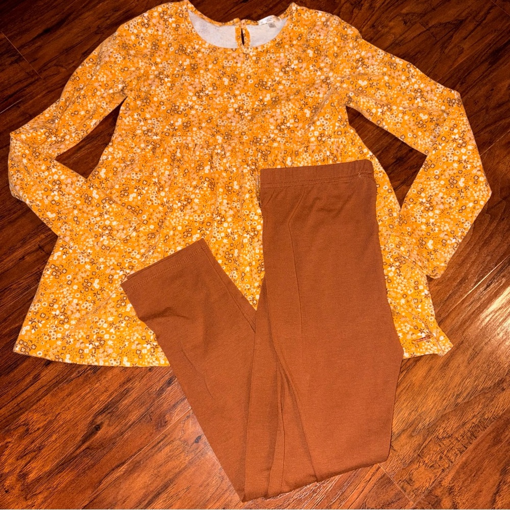 Tahari Kids Floral Top in Yellow and White Brown leggings Size 10